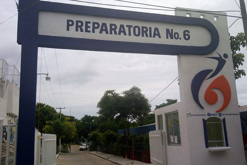 Alumnas denuncian acoso sexual por maestro de la Prepa 6