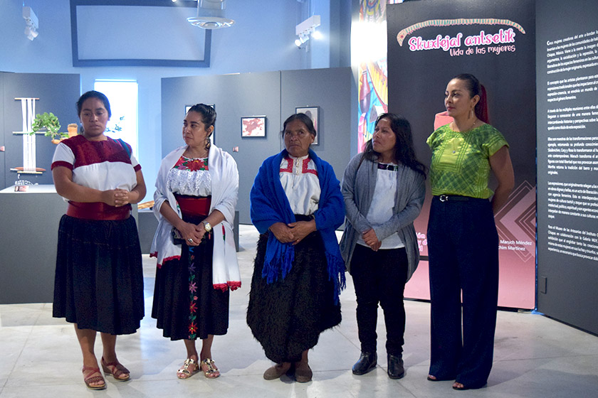 Conoce la exposición ‘‘Skuxlejal Antsetik’’, la resistencia de cinco mujeres artistas chiapanecas